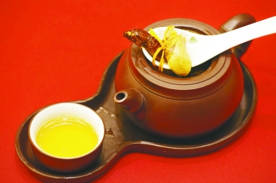 竹林雞燉金蟬花